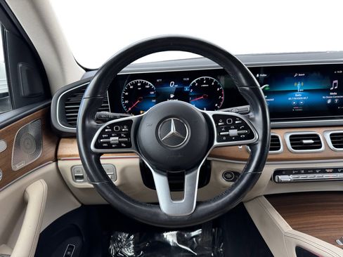 Used 2022 Mercedes-Benz GLE 350 w/ Premium Package image 12