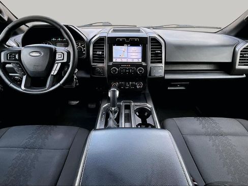 Used 2019 Ford F150 XLT w/ Equipment Group 302A Luxury AWD/4WD image 16