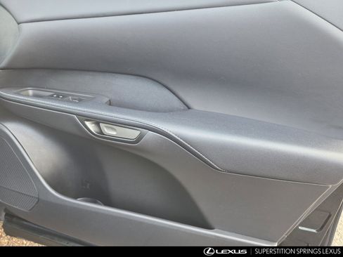 Used 2025 Lexus RX 350 Premium image 32