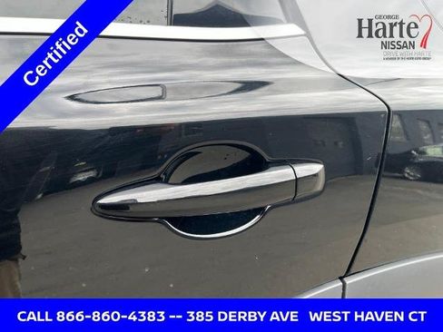 Certified 2025 Nissan Pathfinder SV AWD/4WD image 16