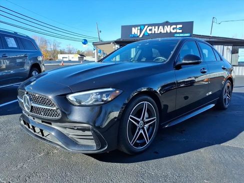 Used 2024 Mercedes-Benz C 300 4MATIC Sedan w/ AMG Line w/ Night Package image 7
