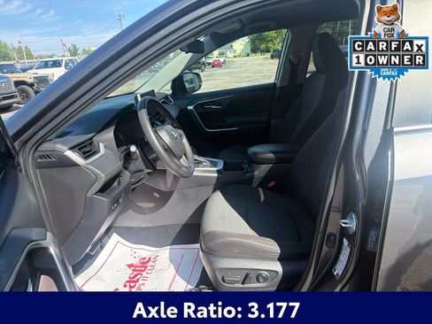 Used 2024 Toyota RAV4 XLE FWD image 25