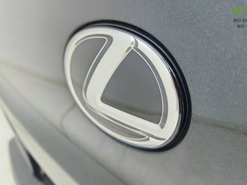 Used 2025 Lexus UX 300h FWD image 16