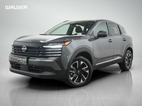 Used 2025 Nissan Kicks SV w/ SV Premium Package AWD/4WD image 1