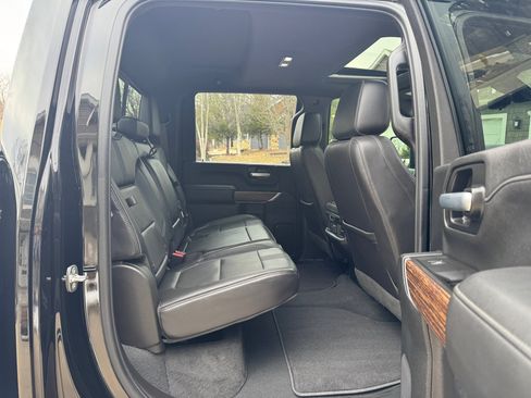 Used 2021 Chevrolet Silverado 3500 High Country w/ Z71 Off-Road Package image 25