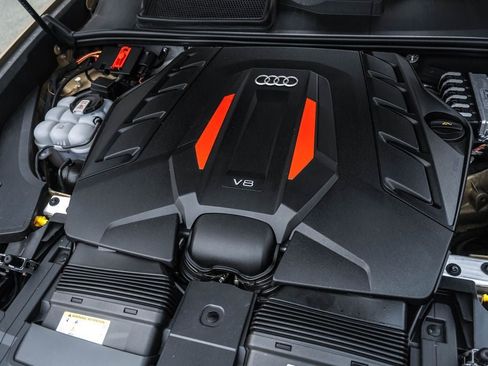 Used 2024 Audi SQ8 Premium Plus w/ Executive Package AWD/4WD image 29