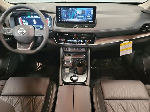 New 2026 Nissan Rogue Platinum w/ Platinum Premium Package image 24