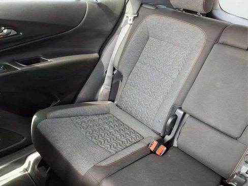 Used 2024 Chevrolet Equinox LT FWD image 15