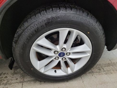 Used 2015 Ford Edge SEL w/ Equipment Group 201A image 31