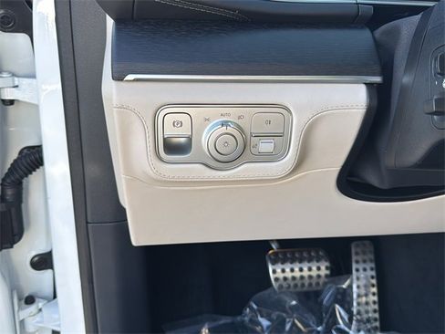 Used 2025 Mercedes-Benz GLE 53 AMG GLE 53 AMG image 24