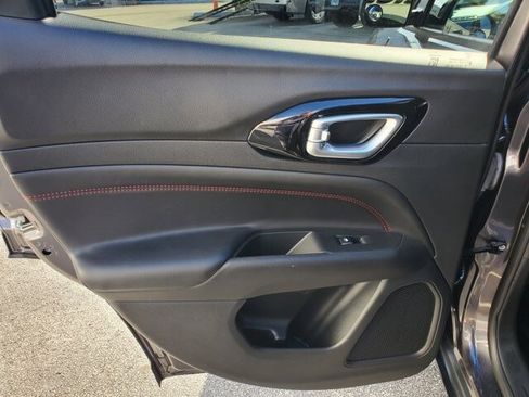 Used 2024 Jeep Compass Trailhawk image 20