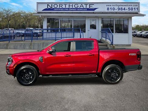 Certified 2025 Ford Ranger Lariat w/ FX4 Off-Road Package AWD/4WD image 4