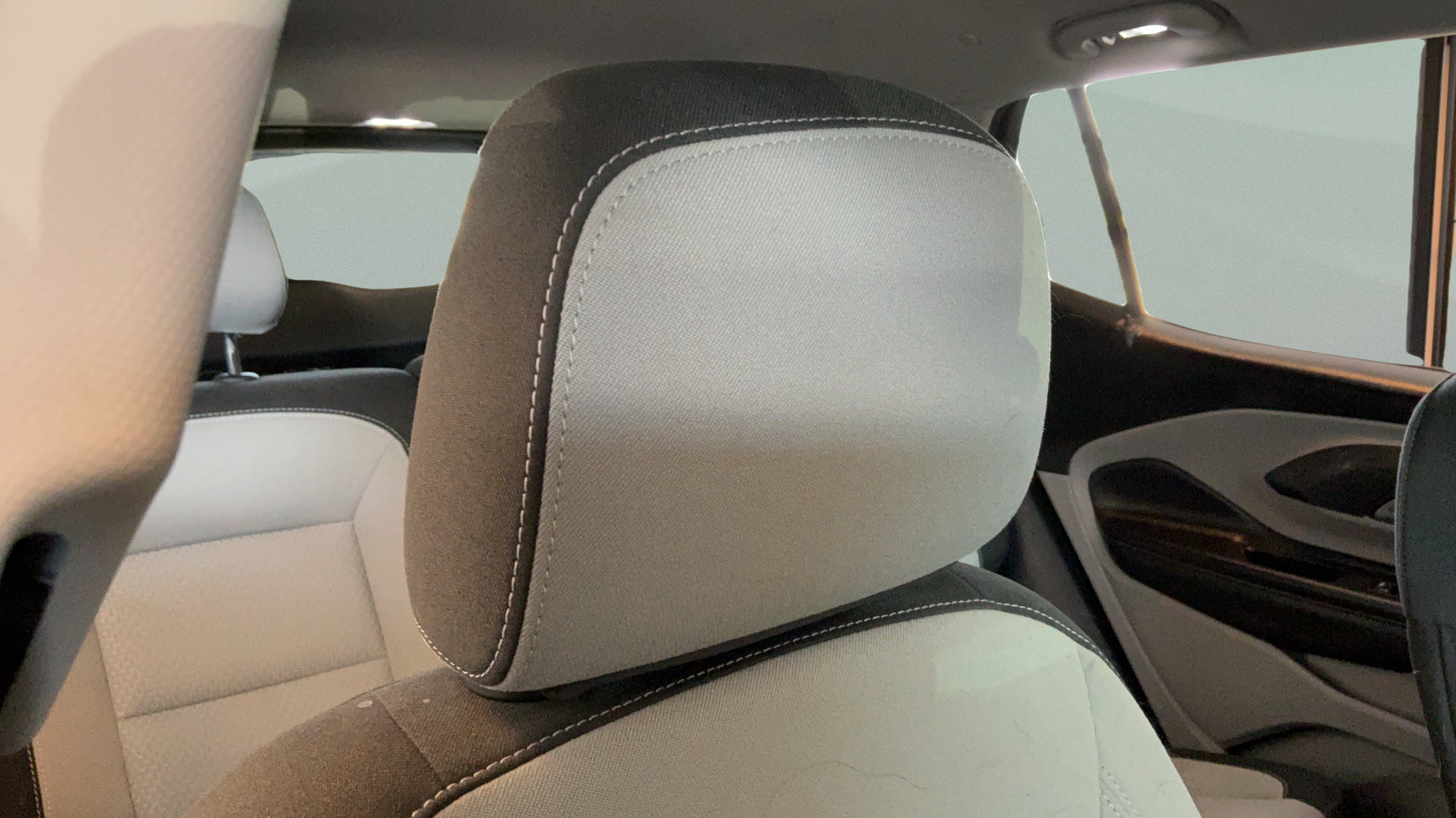 Used 2022 GMC Terrain SLE w/ Driver Convenience Package FWD image 33