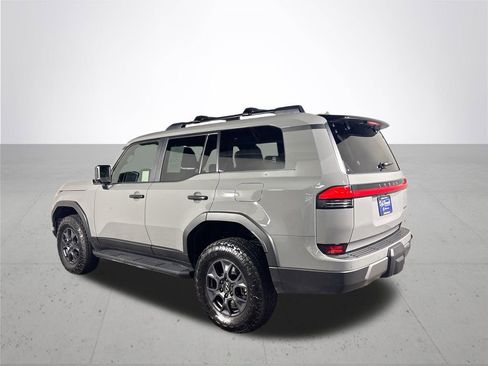 Used 2025 Lexus GX 550 550 Overtrail image 8