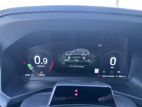 Used 2025 Ford Explorer ST-Line w/ ST-Line Street Pack image 20