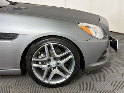 Used 2014 Mercedes-Benz SLK 250 image 13
