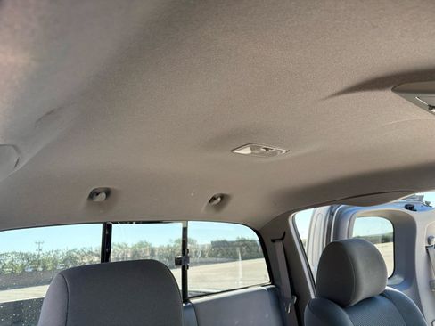 Used 2005 Toyota Tacoma PreRunner RWD image 35