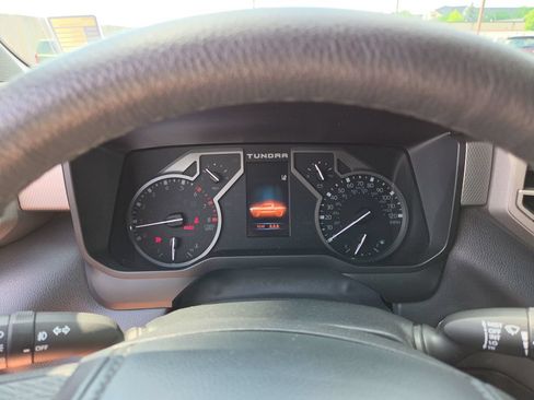 Used 2023 Toyota Tundra Limited AWD/4WD image 22