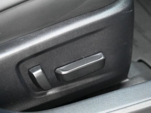 Used 2022 Lexus IS 350 F Sport w/ Navigation Package RWD image 22