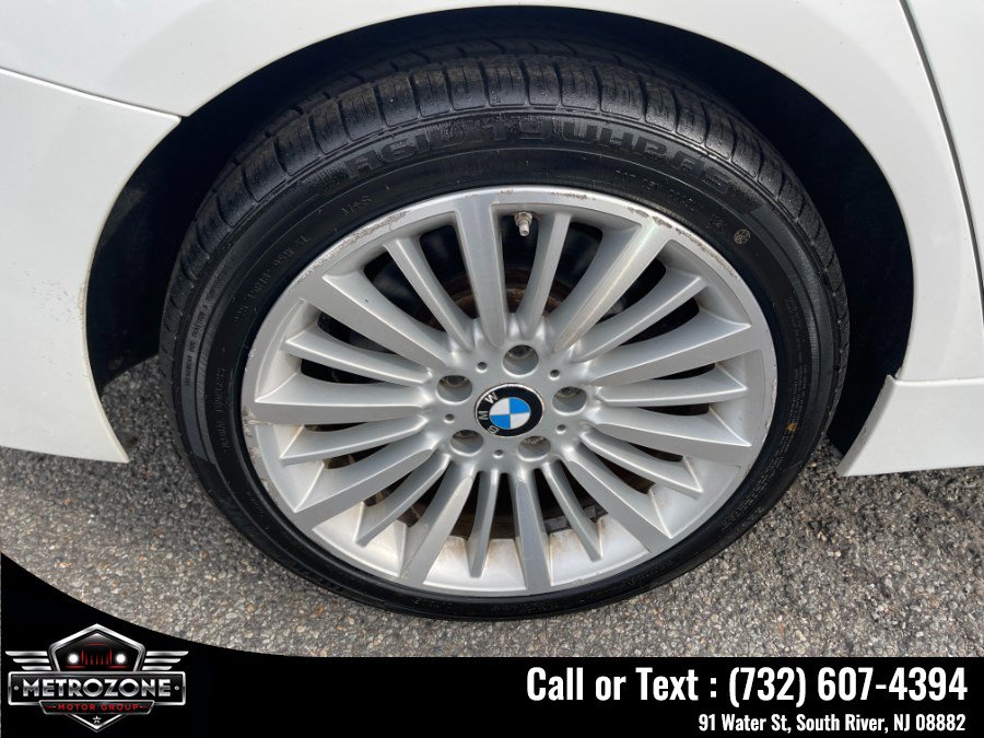 Used 2015 BMW 335i xDrive Sedan AWD/4WD image 30