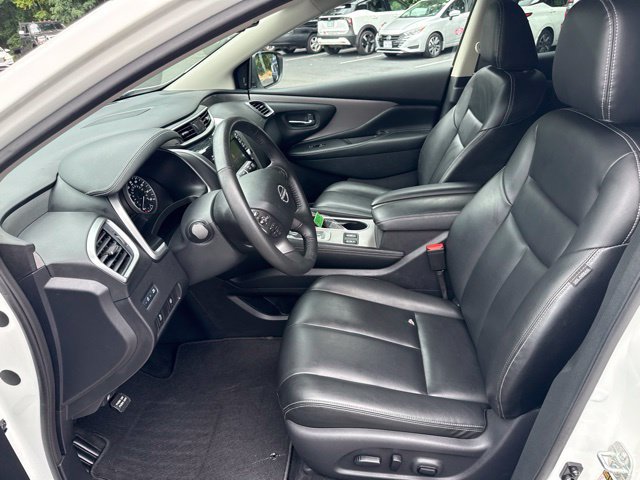 Used 2024 Nissan Murano SV w/ SV Midnight Edition Package AWD/4WD image 13