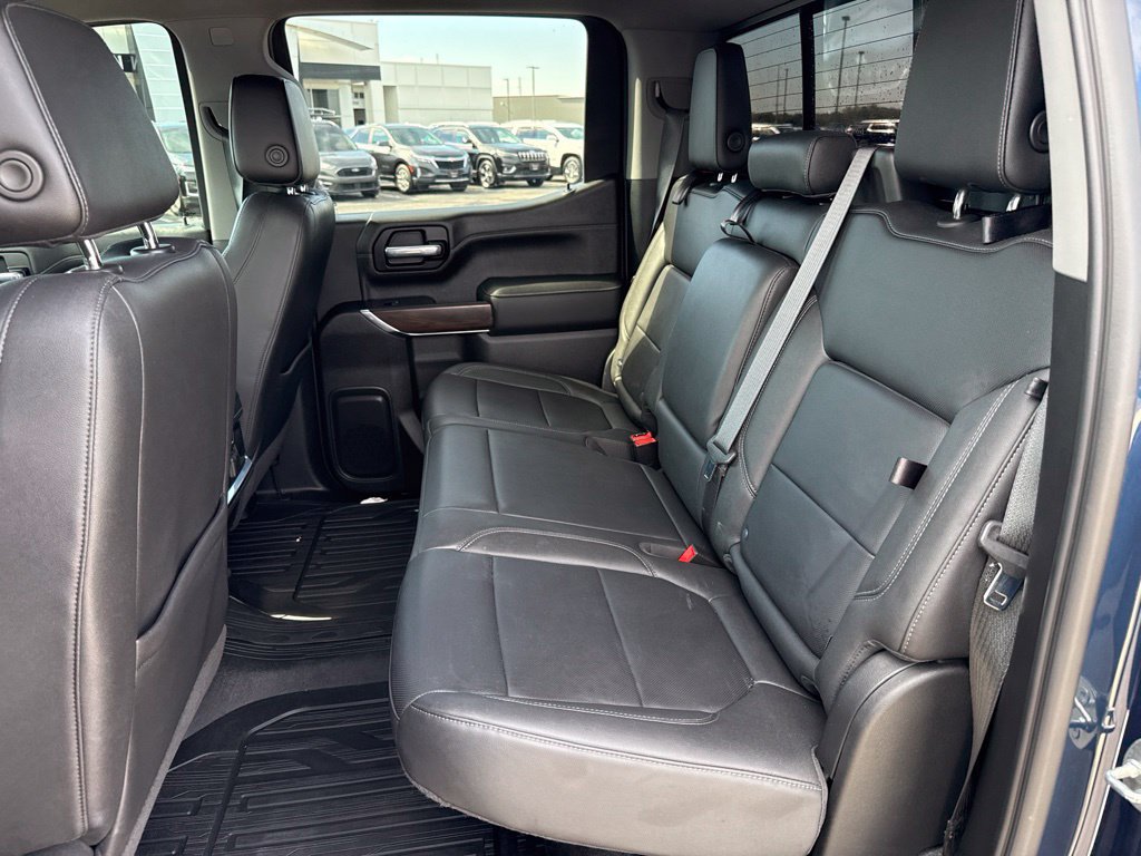 Used 2021 GMC Sierra 1500 SLT w/ SLT Premium Plus Package AWD/4WD image 10