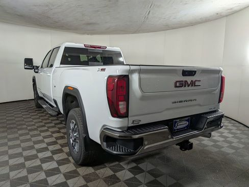 New 2026 GMC Sierra 2500 SLE w/ SLE Value Package; image 4