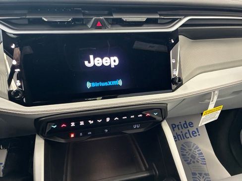 New 2026 Jeep Cherokee Limited AWD/4WD image 30