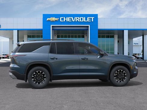 New 2026 Chevrolet Traverse Z71 w/ Driver Confidence Package AWD/4WD image 5