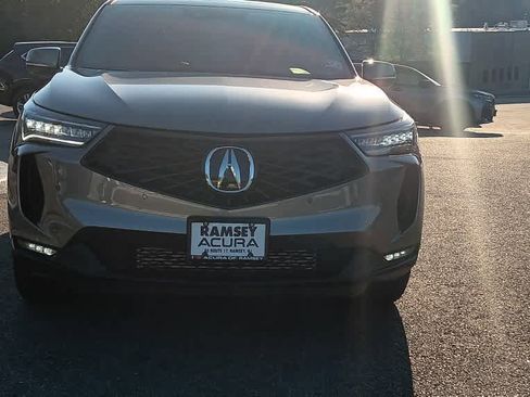 Used 2025 Acura RDX A-Spec image 8