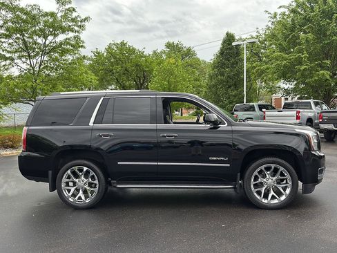 Used 2019 GMC Yukon Denali AWD/4WD image 10