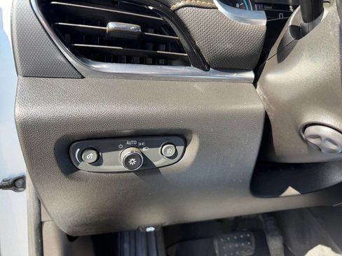 Used 2019 Chevrolet Traverse Premier w/ Redline Edition image 15