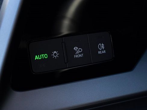 Used 2025 Audi A3 2.0T Premium w/ Convenience Package image 29