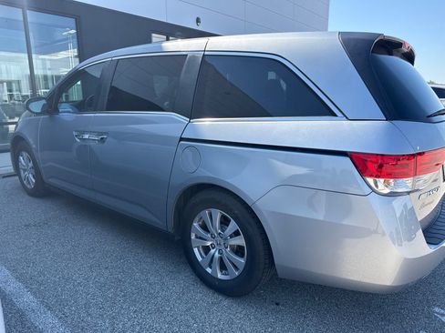 Used 2016 Honda Odyssey EX image 4