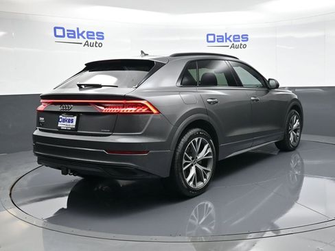 Used 2021 Audi Q8 Premium w/ Black Optic Package image 8