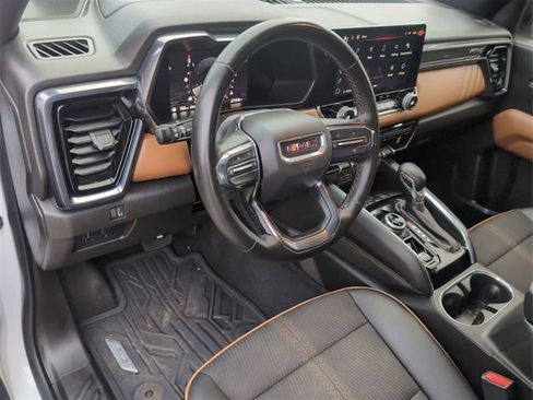 Certified 2023 GMC Canyon AT4 image 10