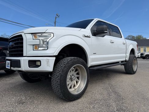 Used 2016 Ford F150 XLT w/ Equipment Group 301A Mid image 2