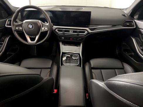 Certified 2024 BMW 330i Sedan w/ Convenience Package RWD image 17