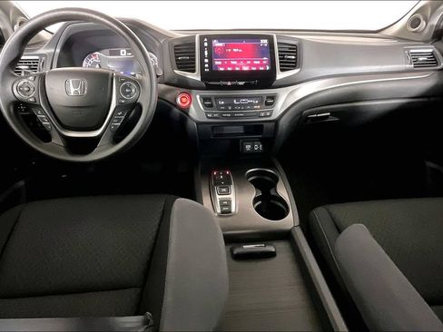 Used 2020 Honda Ridgeline Sport image 15