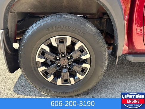 Used 2024 Nissan Frontier PRO-4X w/ Technology Package AWD/4WD image 7