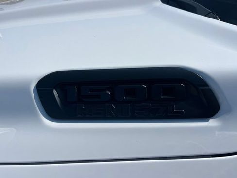 Used 2022 RAM 1500 Lone Star RWD image 3