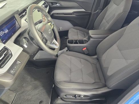New 2027 Chevrolet Bolt LT w/ Comfort Package FWD image 15