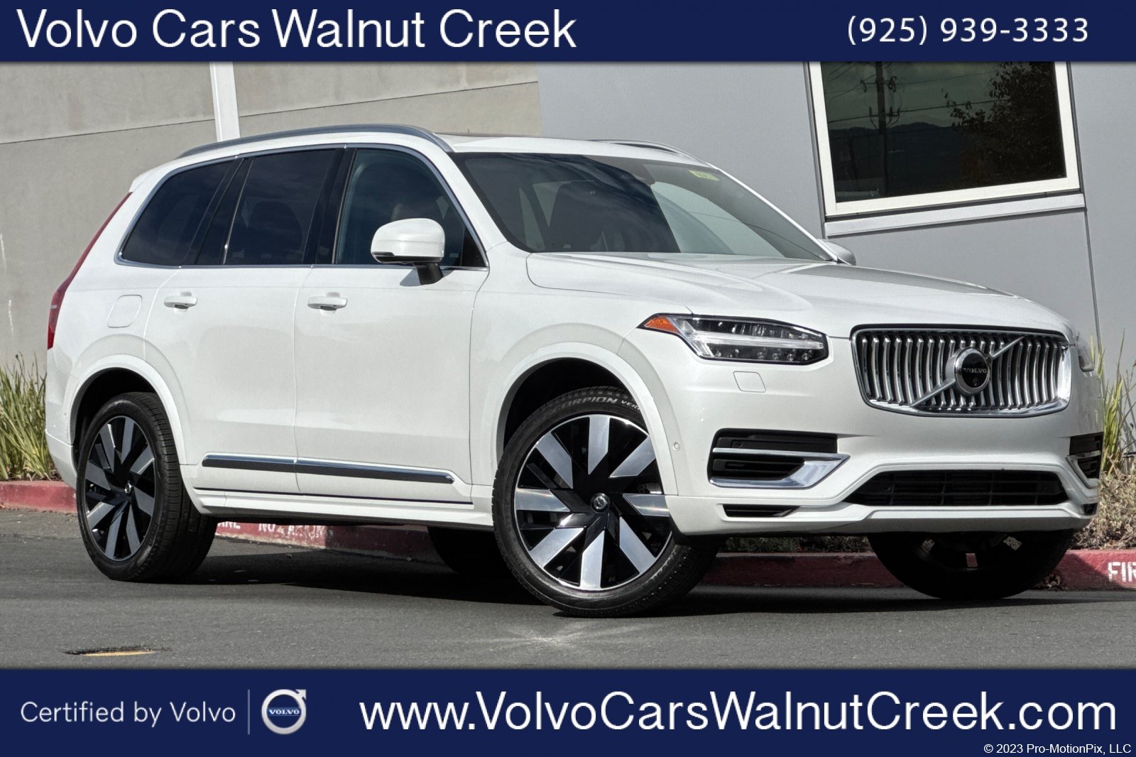 Certified 2025 Volvo XC90 T8 Plus w/ Protection Package Premier AWD/4WD image 1