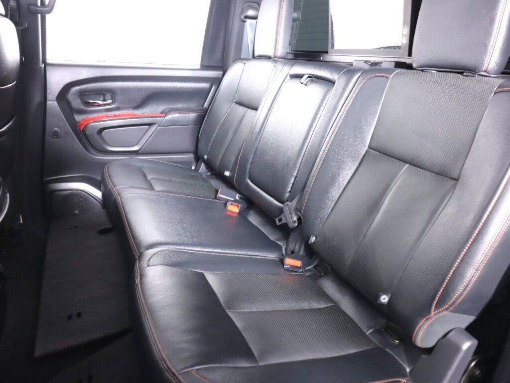 Used 2022 Nissan Titan PRO-4X w/ Pro-4x Convenience Package AWD/4WD image 46
