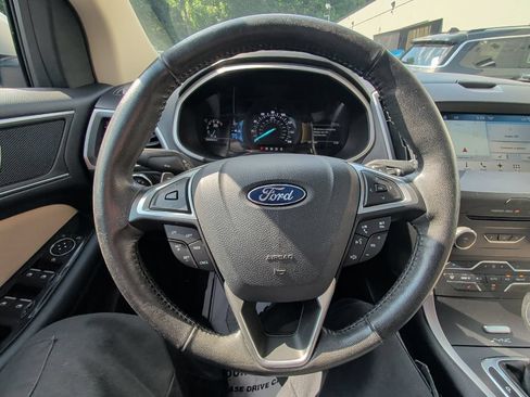 Used 2017 Ford Edge SEL w/ Equipment Group 201A AWD/4WD image 20