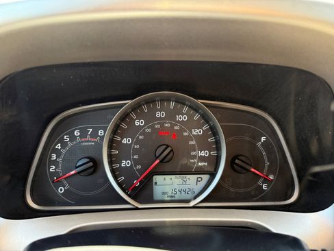 Used 2013 Toyota RAV4 LE AWD/4WD image 11