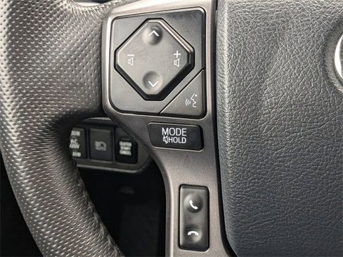 Used 2019 Toyota Tacoma TRD Off-Road image 27