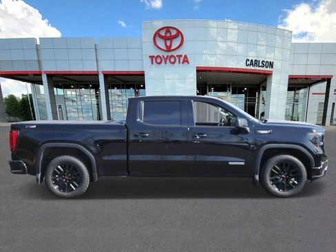 Used 2022 GMC Sierra 1500 Elevation w/ Preferred Package AWD/4WD image 4