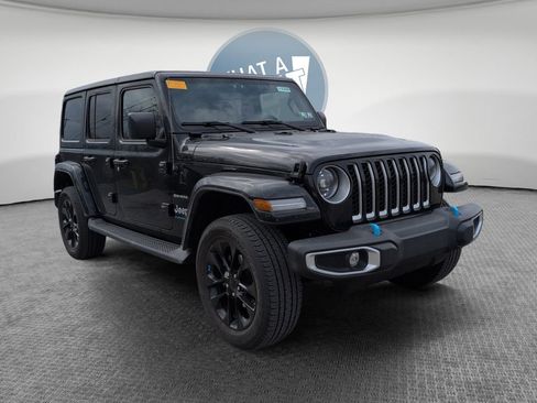 Used 2023 Jeep Wrangler Unlimited Sahara w/ Cold Weather Group image 1