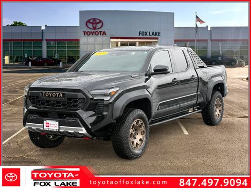 Used 2025 Toyota Tacoma 4x4 Double Cab Hybrid w/ Tow Tech Package image 1